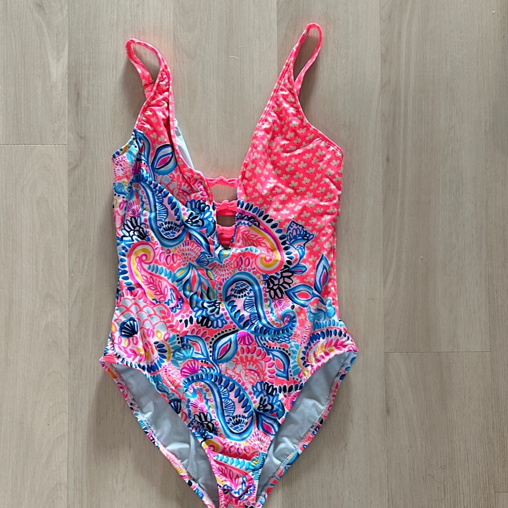 Lilly Pulitzer Jaspen One Piece in Beach Bungalow